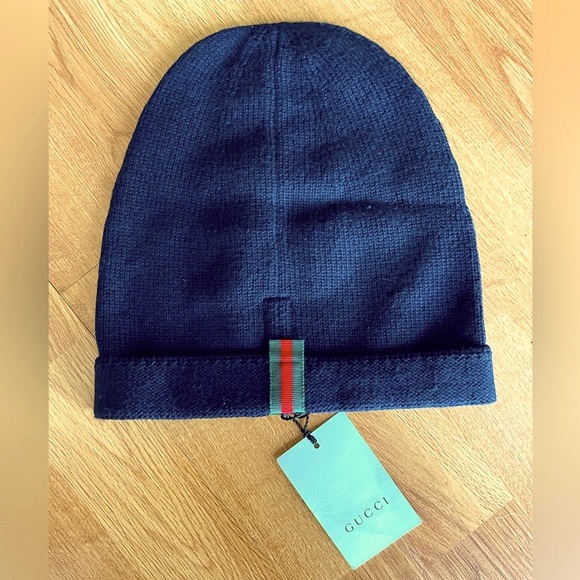 Gucci LOVED Beanie Black Wool Beanie Toque Skullie Hat Made in Italy Size Large - Picture 2 of 5